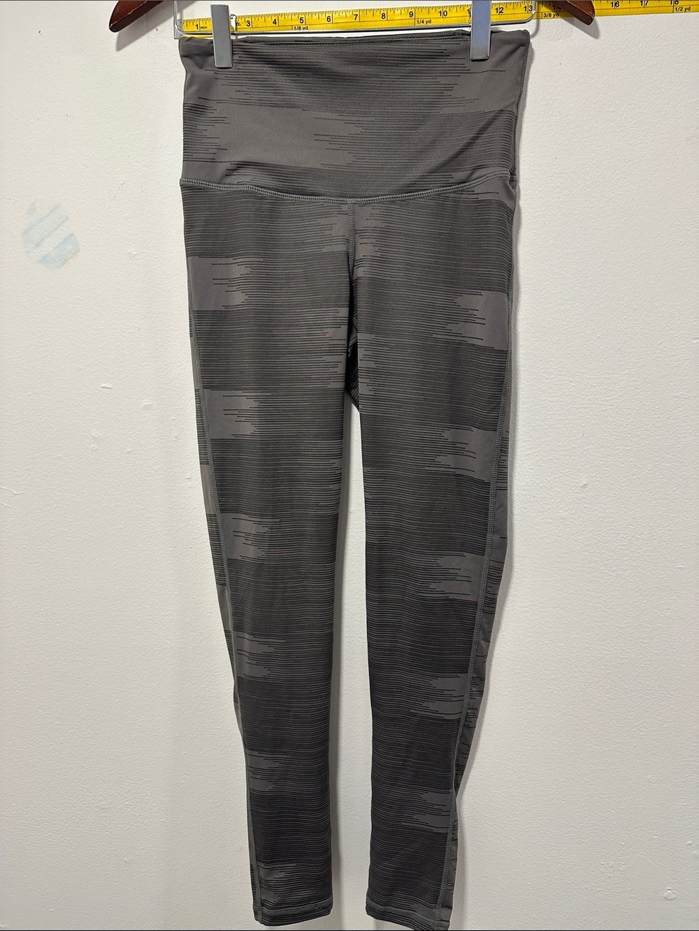 Mono B Gray Active Leggings with Branded Waist Tag 305
